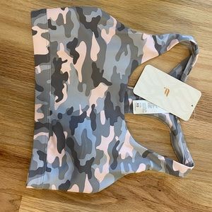 fabletics sports bra